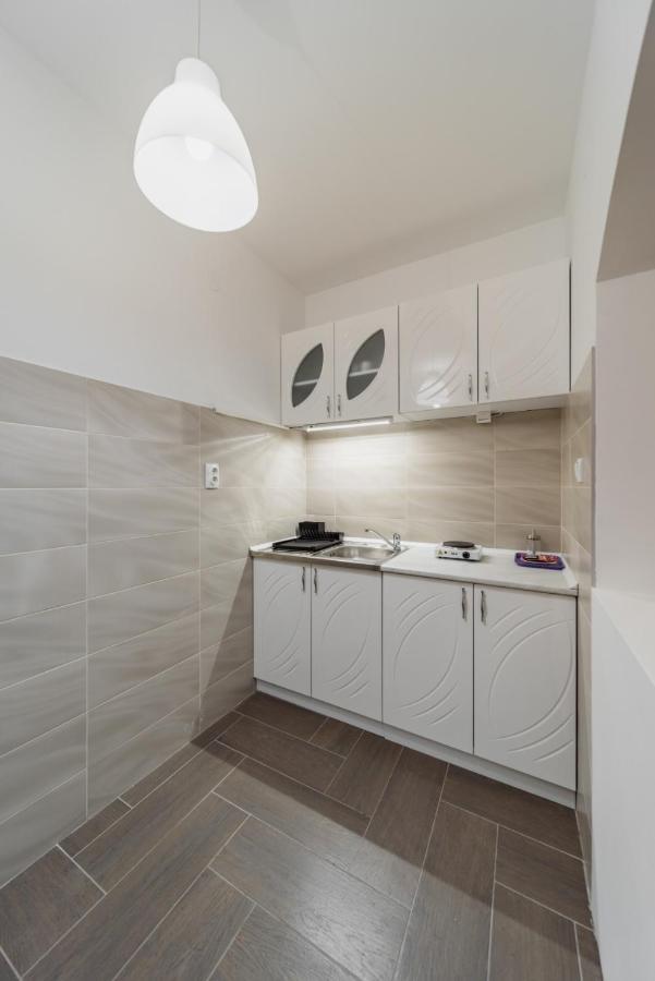 Port 1 Apartment Belgrade Exterior photo