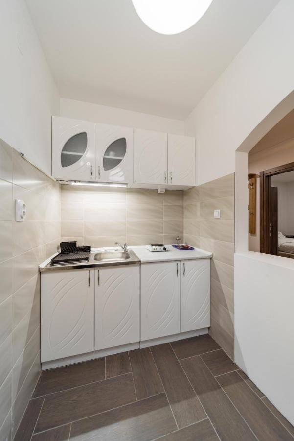 Port 1 Apartment Belgrade Exterior photo